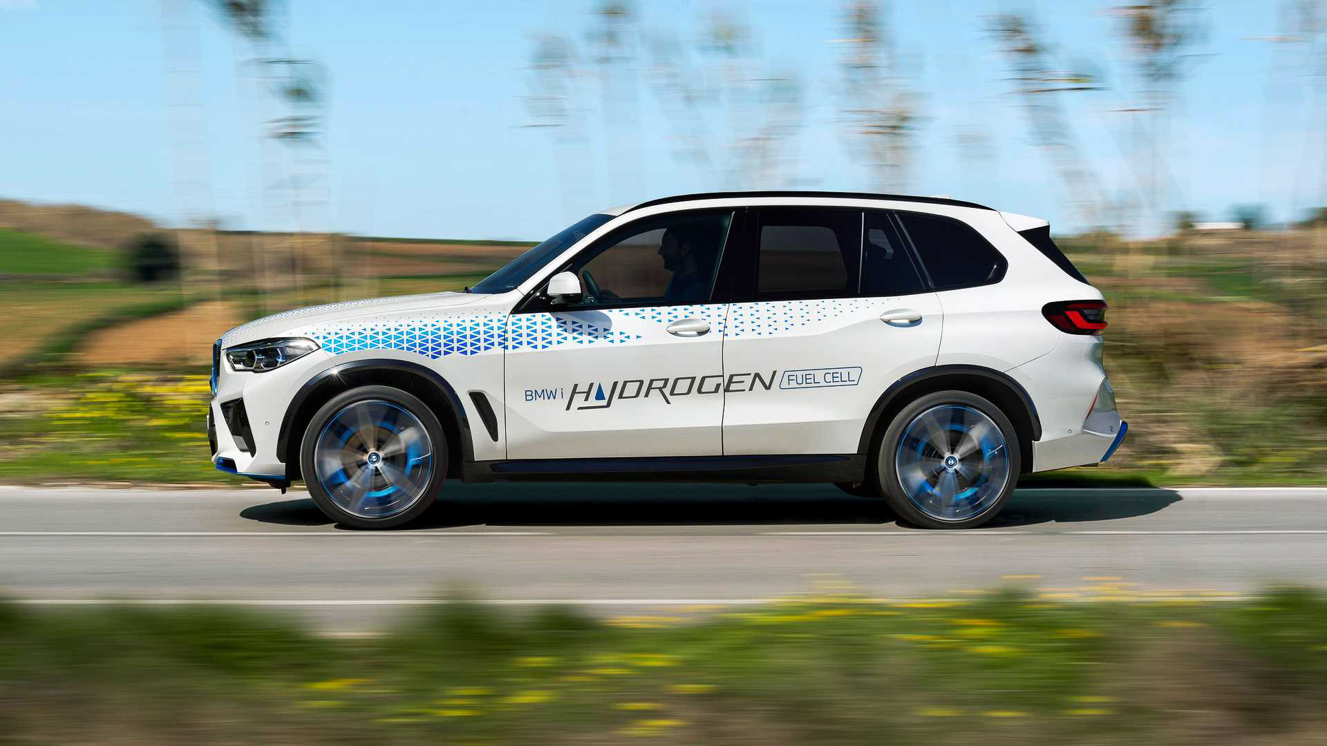 BMW ix5 Hydrogen (18).JPG