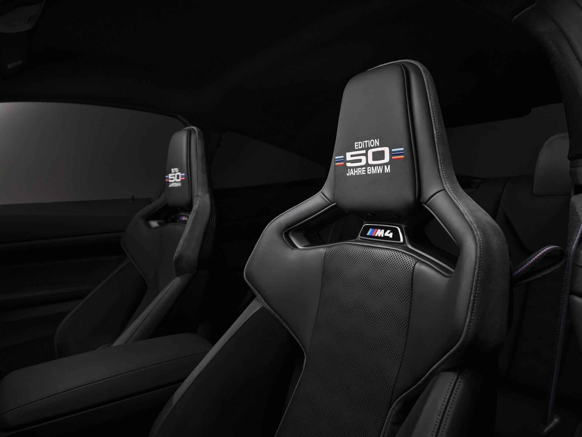 BMW-M4-50-Jahre-Edition-3.jpg
