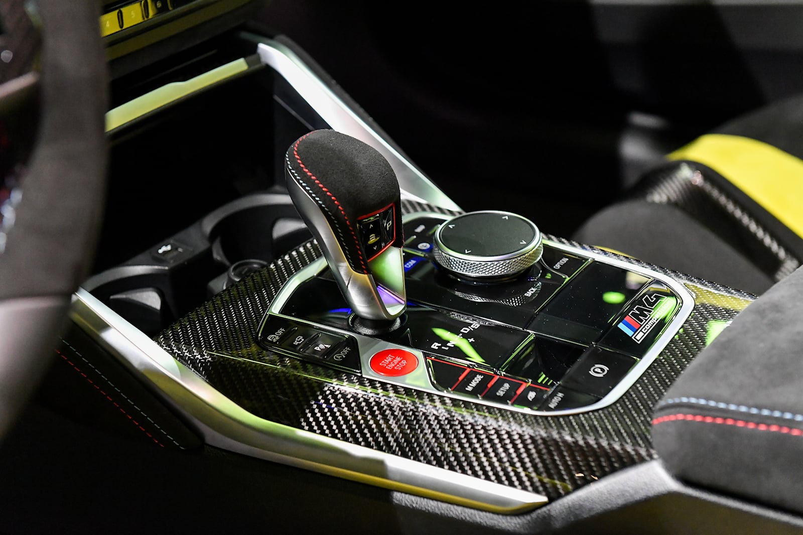 BMW M4 Alcantara (20).jpg
