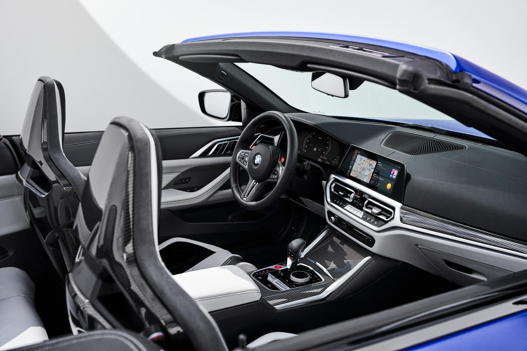 BMW-M4-Competition-Convertible-xdrive_08.jpg