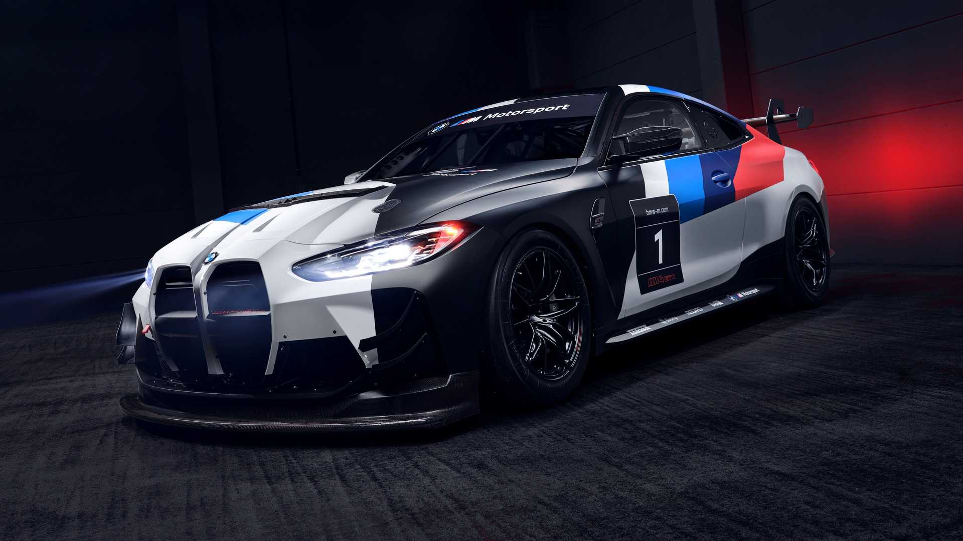 BMW M4 GT4 (14).jpg