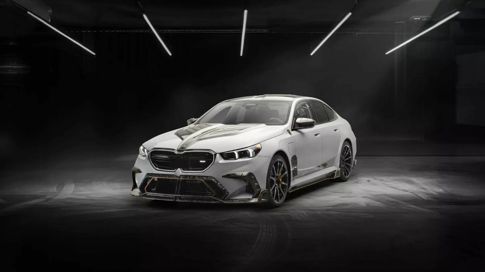 BMW-M5-Tuned-By-Mansory-16 (Large).jpeg