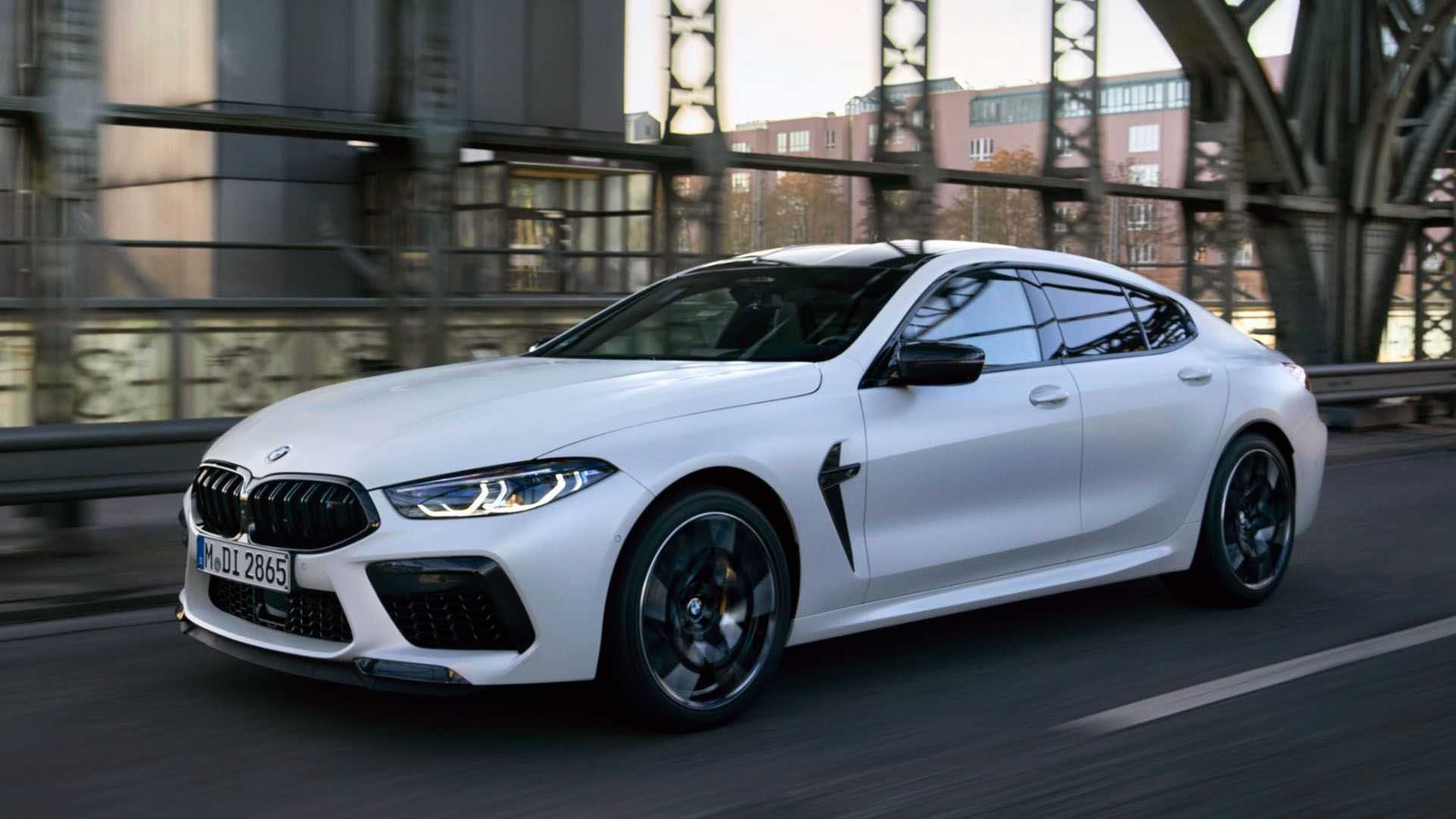 BMW M8 Competition (10).jpg