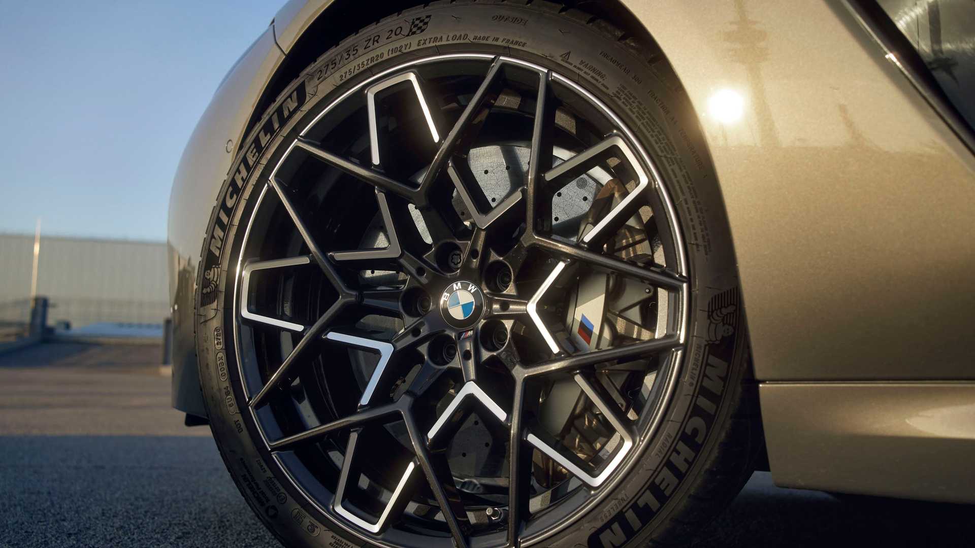 BMW M8 Competition (15).jpg