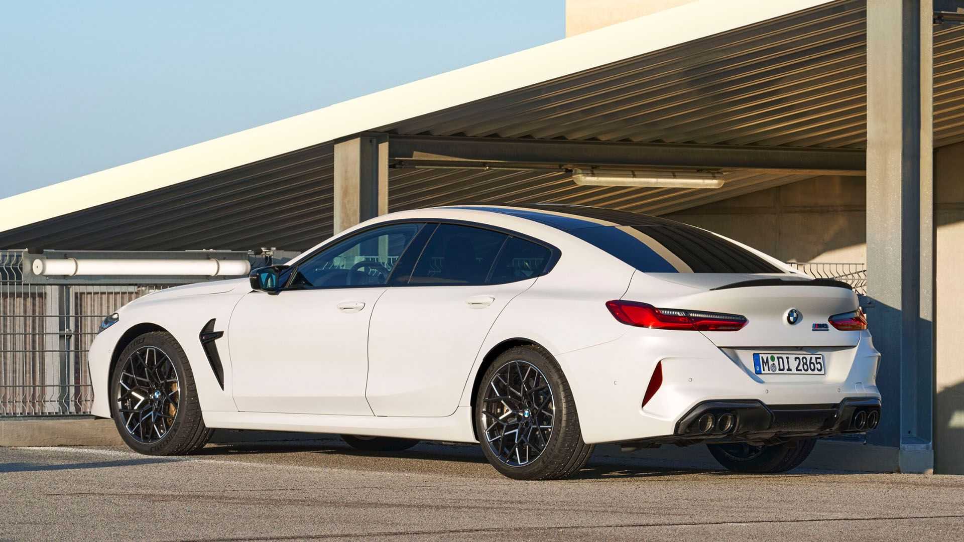 BMW M8 Competition (4).jpg