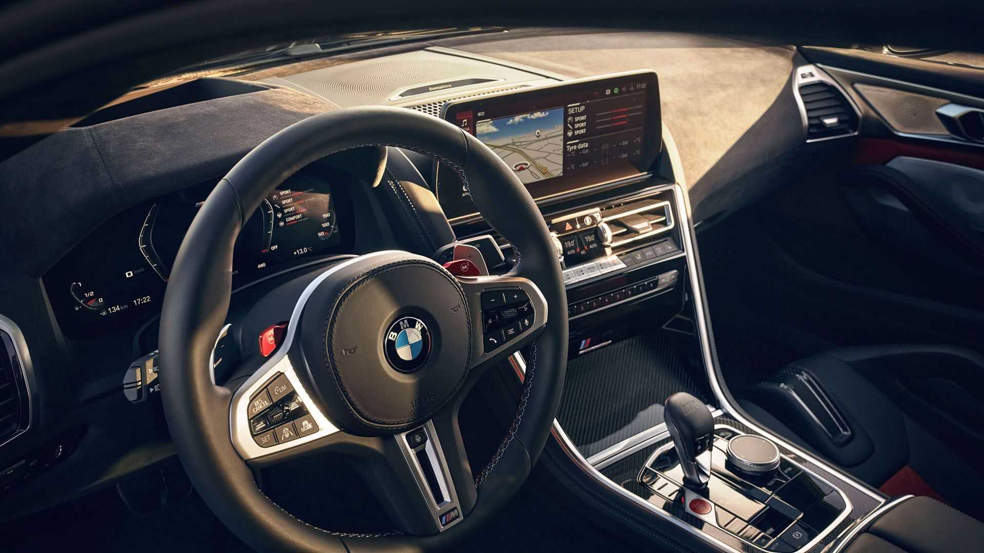 BMW M8 Competition (6).jpg