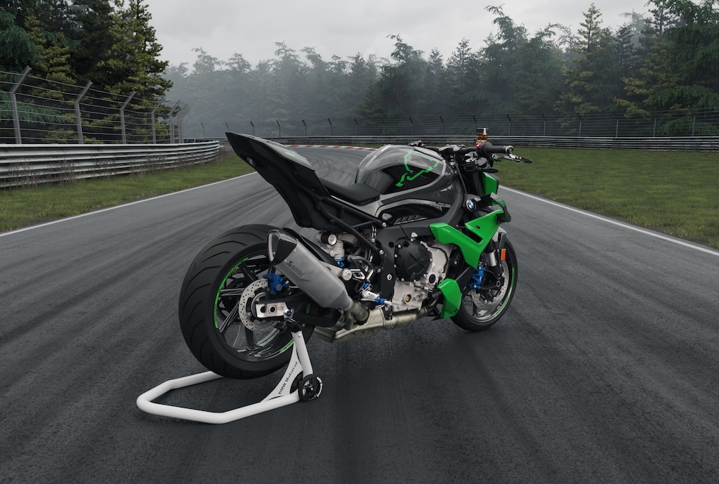 BMW-Motorrad-100-Jahre-Nürburgring-anh-2.jpg