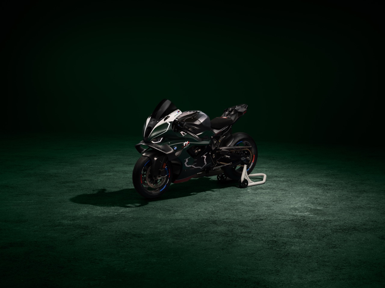 BMW Motorrad M 1000 RR Limited Edition Isle of Man TT-anh-2.jpeg