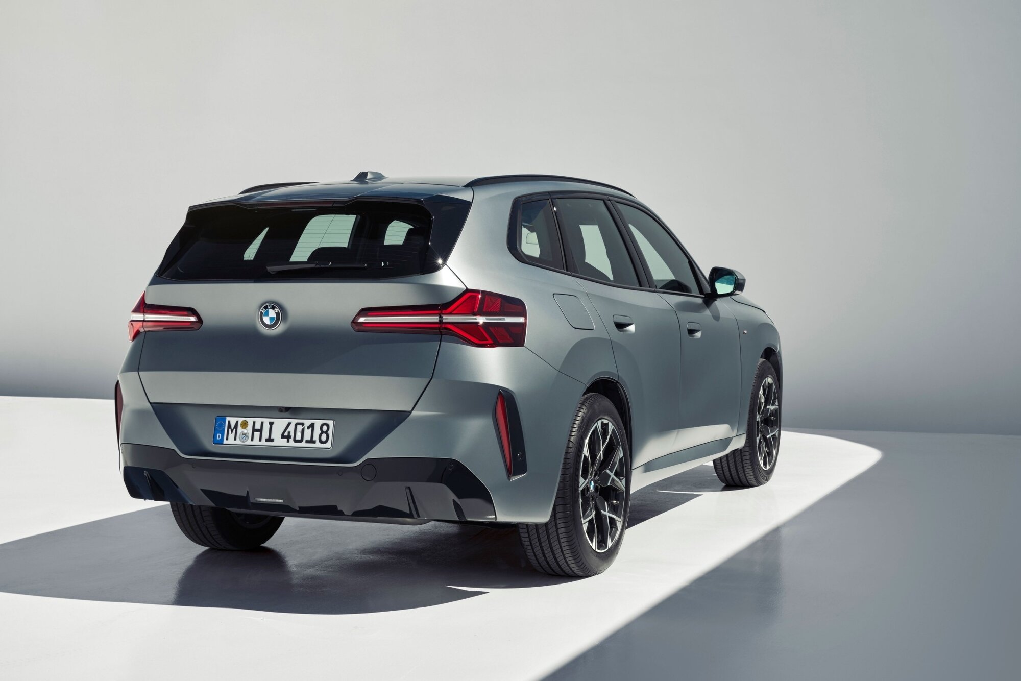 bmw-new-anh-9.jpeg