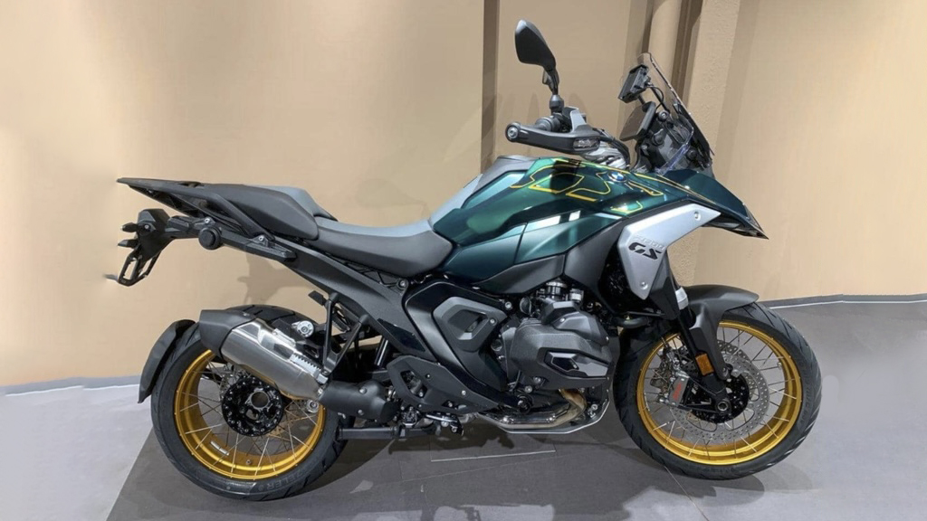 bmw-r-1300-gs-anh-2.jpg