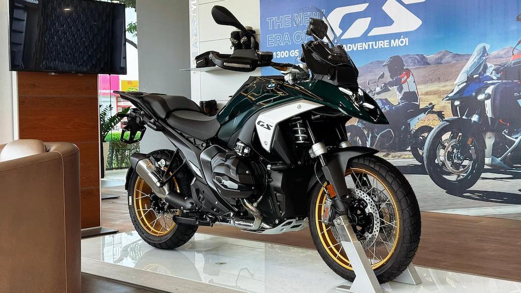 bmw-r-1300-gs-anh-5.jpg