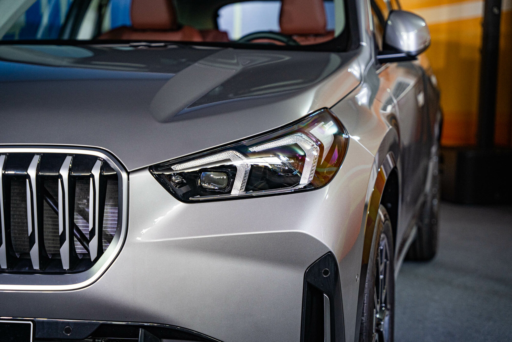 BMW-X1-ra-mắt-giá-từ-1689-tỷ-đồng (2).jpg