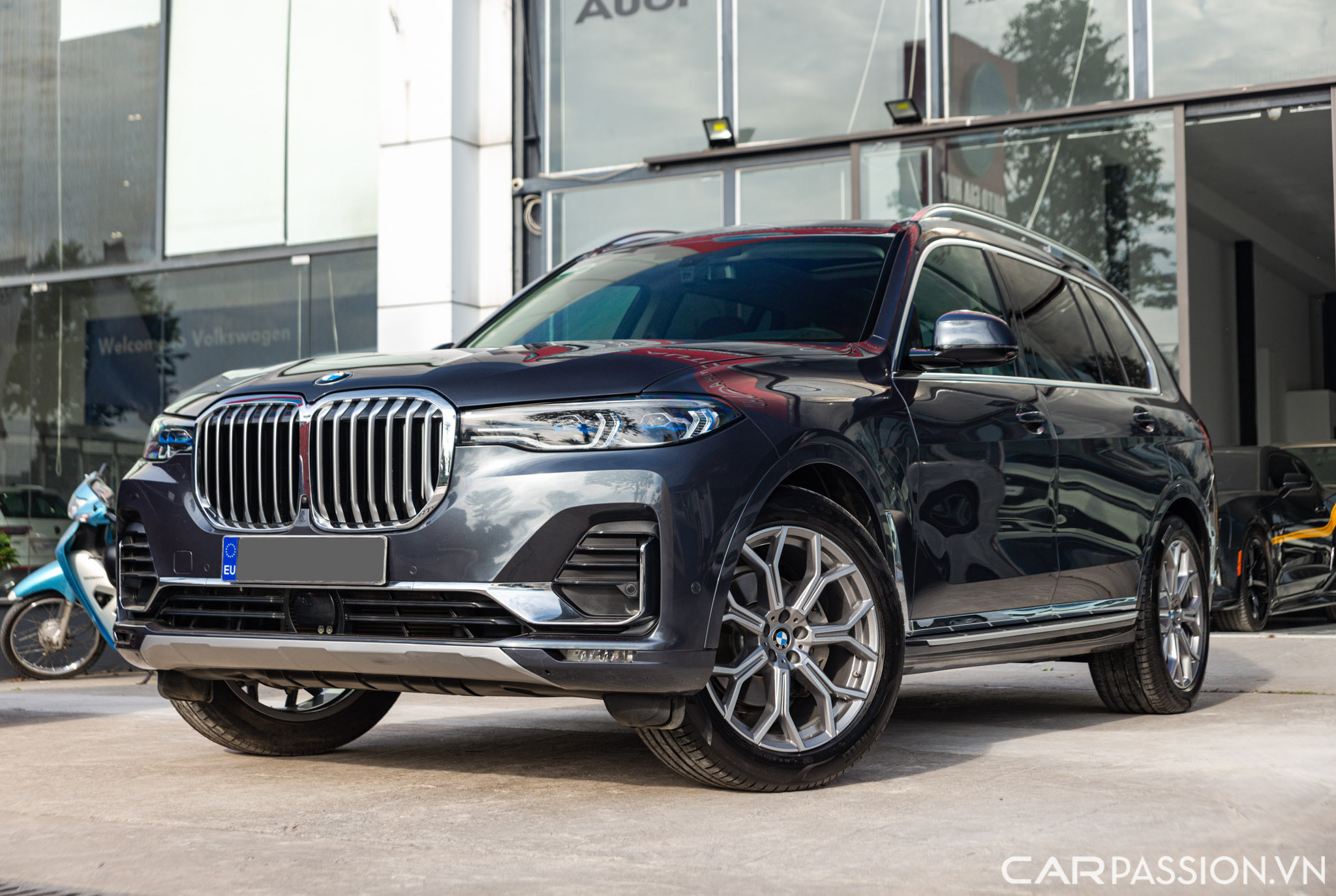 BMW X7 (8).jpg