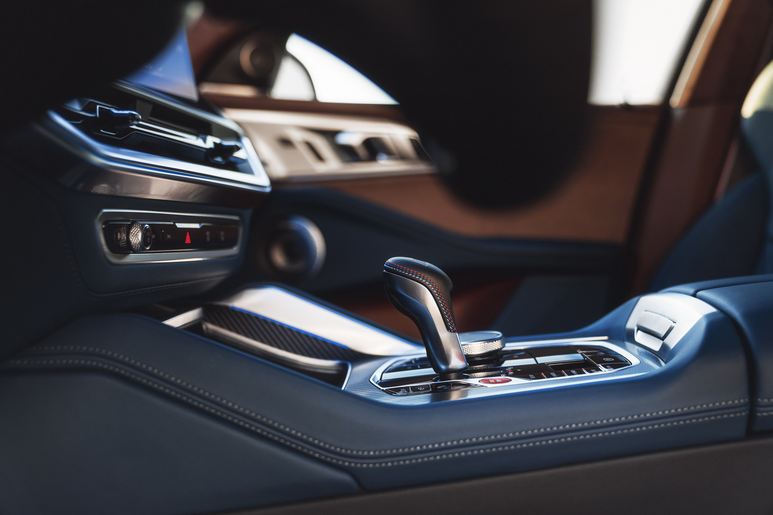 BMW XM  (3).JPG