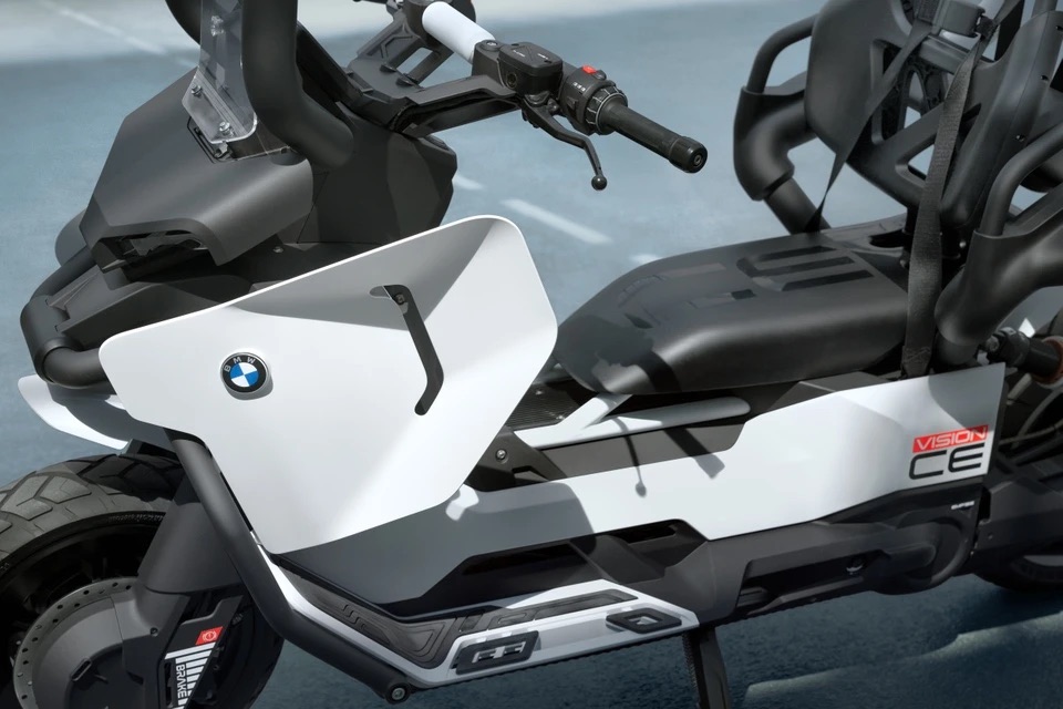 BMW_Motorrad_Vision_CE_5.jpg