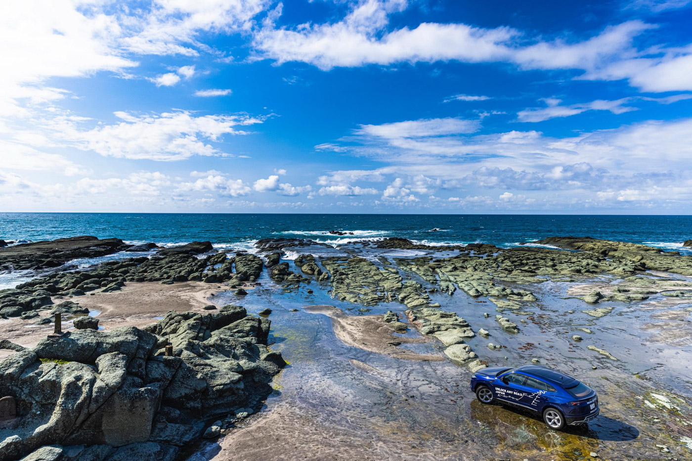 Bộ-đôi-Lamborghini-Urus-vượt-hơn-6.500-km-trong-hành-trình-xuyên-Nhật-Bản (20).jpg