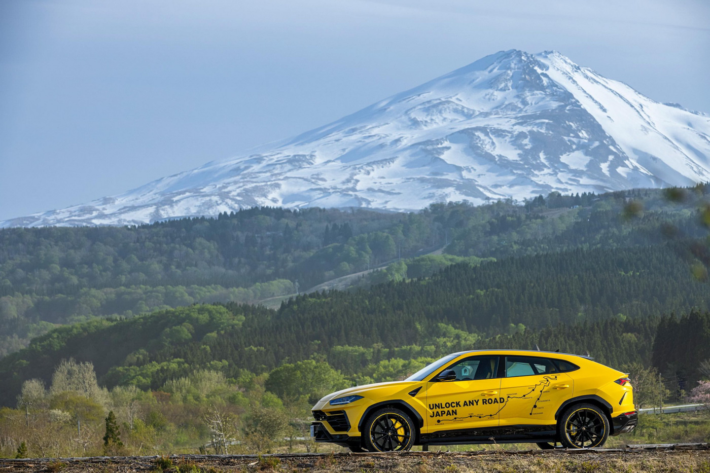 Bộ-đôi-Lamborghini-Urus-vượt-hơn-6.500-km-trong-hành-trình-xuyên-Nhật-Bản (35).jpg