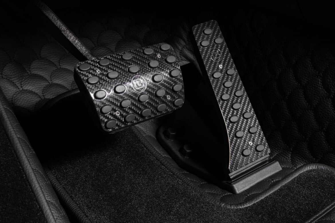 BRABUS 900 ROCKET EDITION-anh-5.jpeg