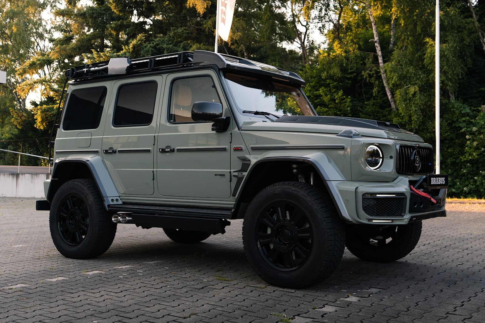 brabus-anh-7.jpg