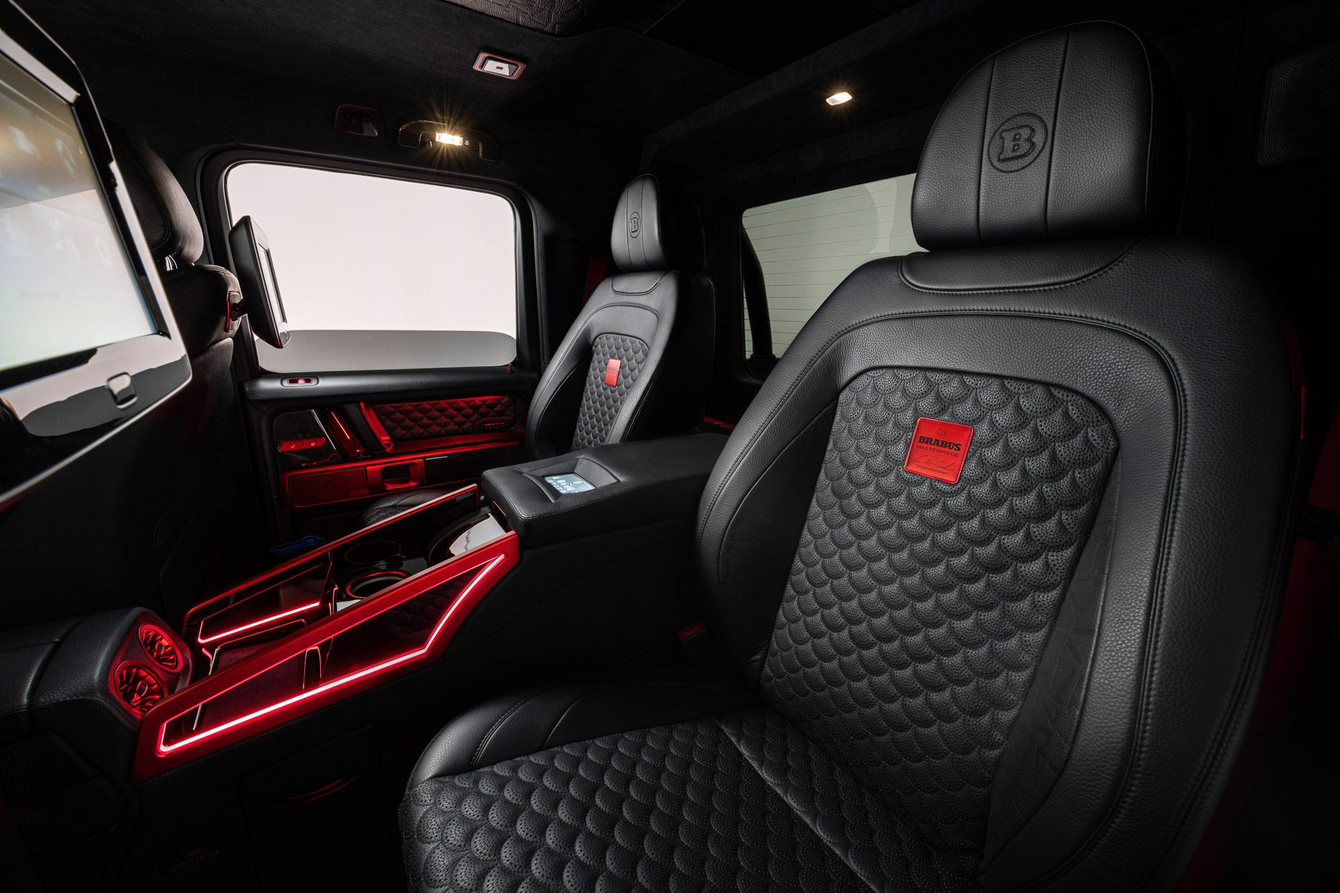 Brabus P900 (17).JPG