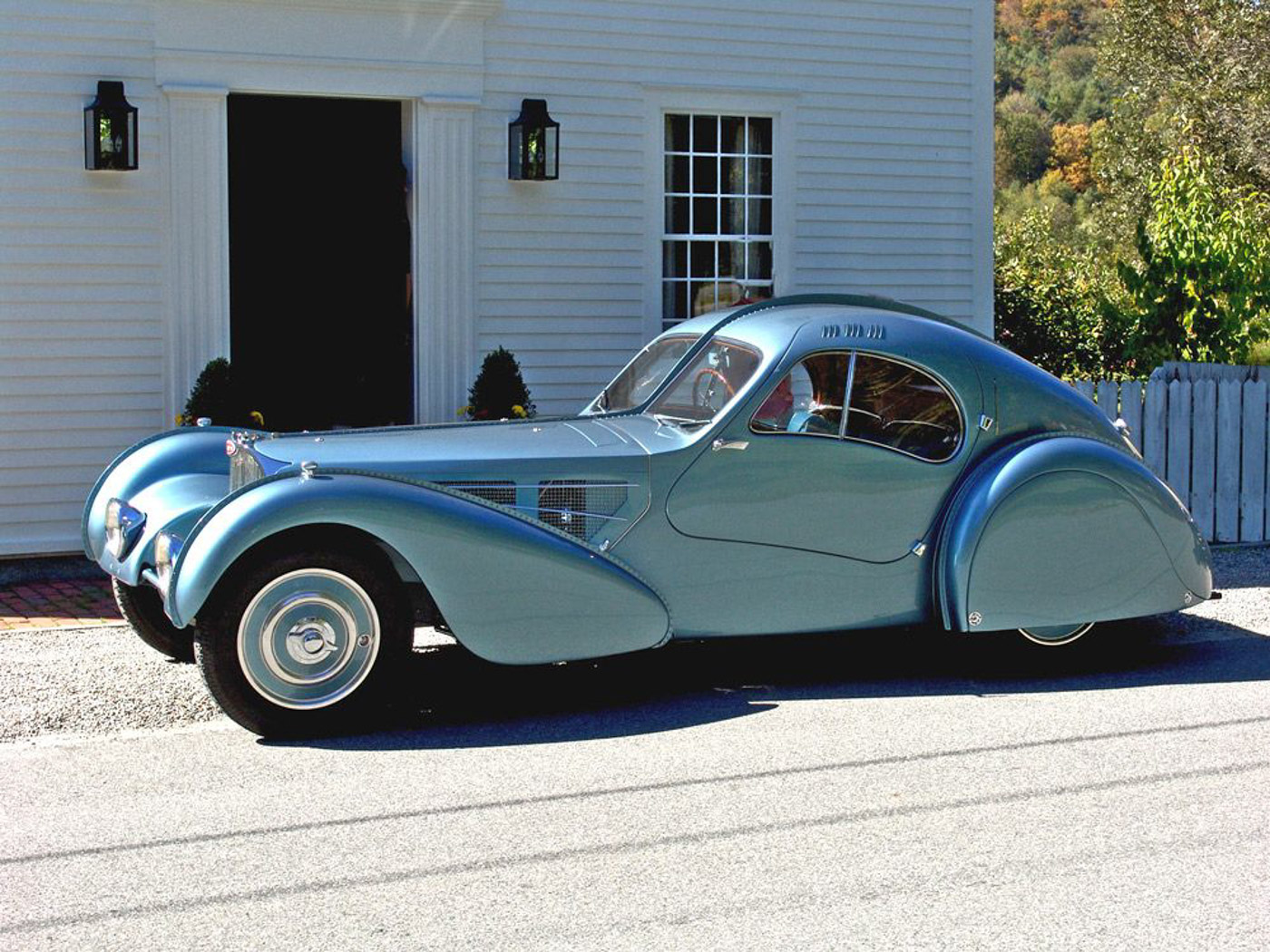 Bugatti 57SC Atlantic (4).JPG