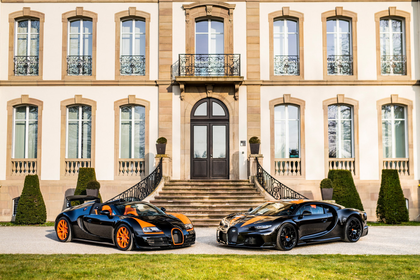Bugatti bought by special customer (8)-4.JPG