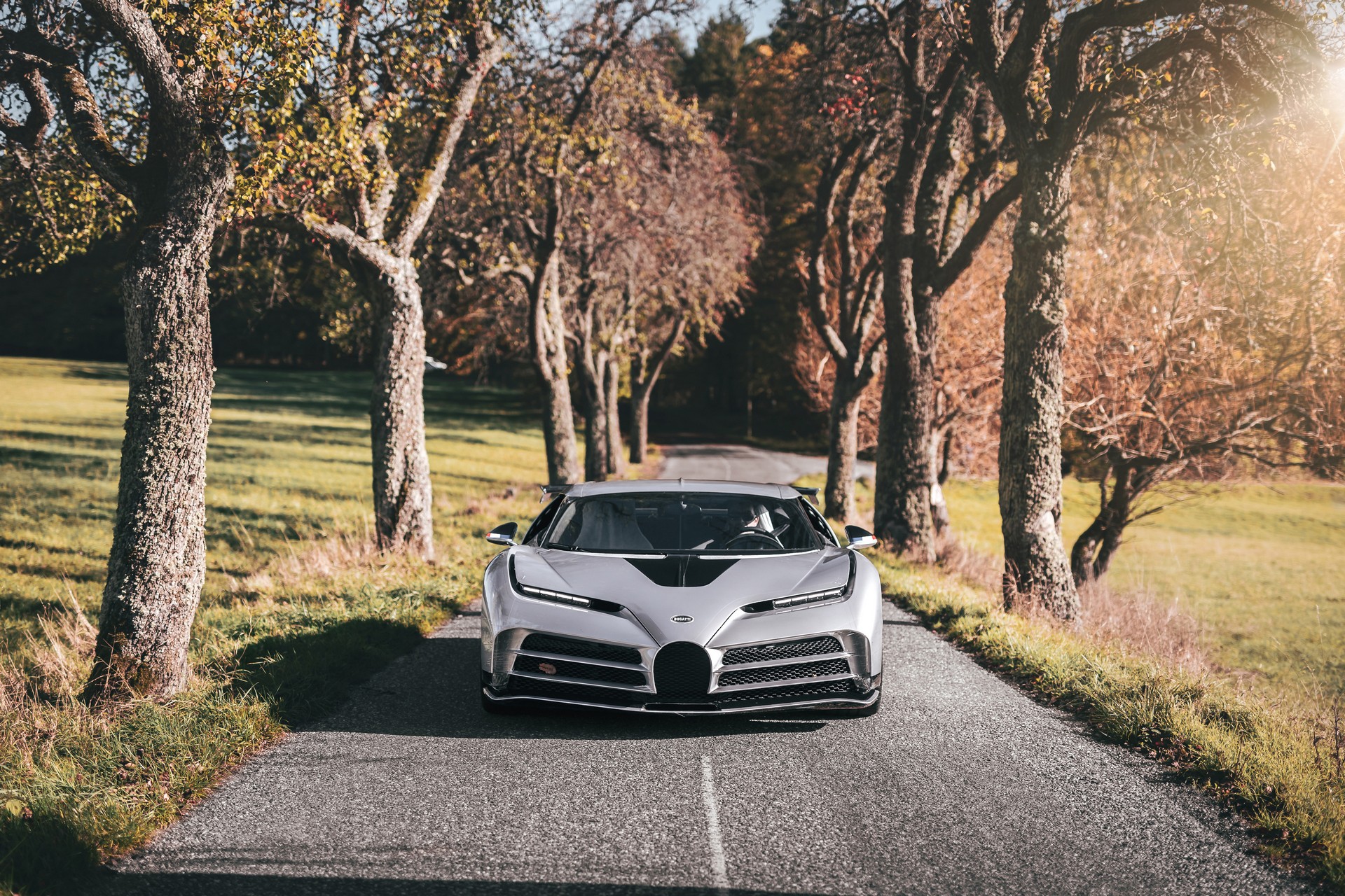 Bugatti Centodieci (12).jpg