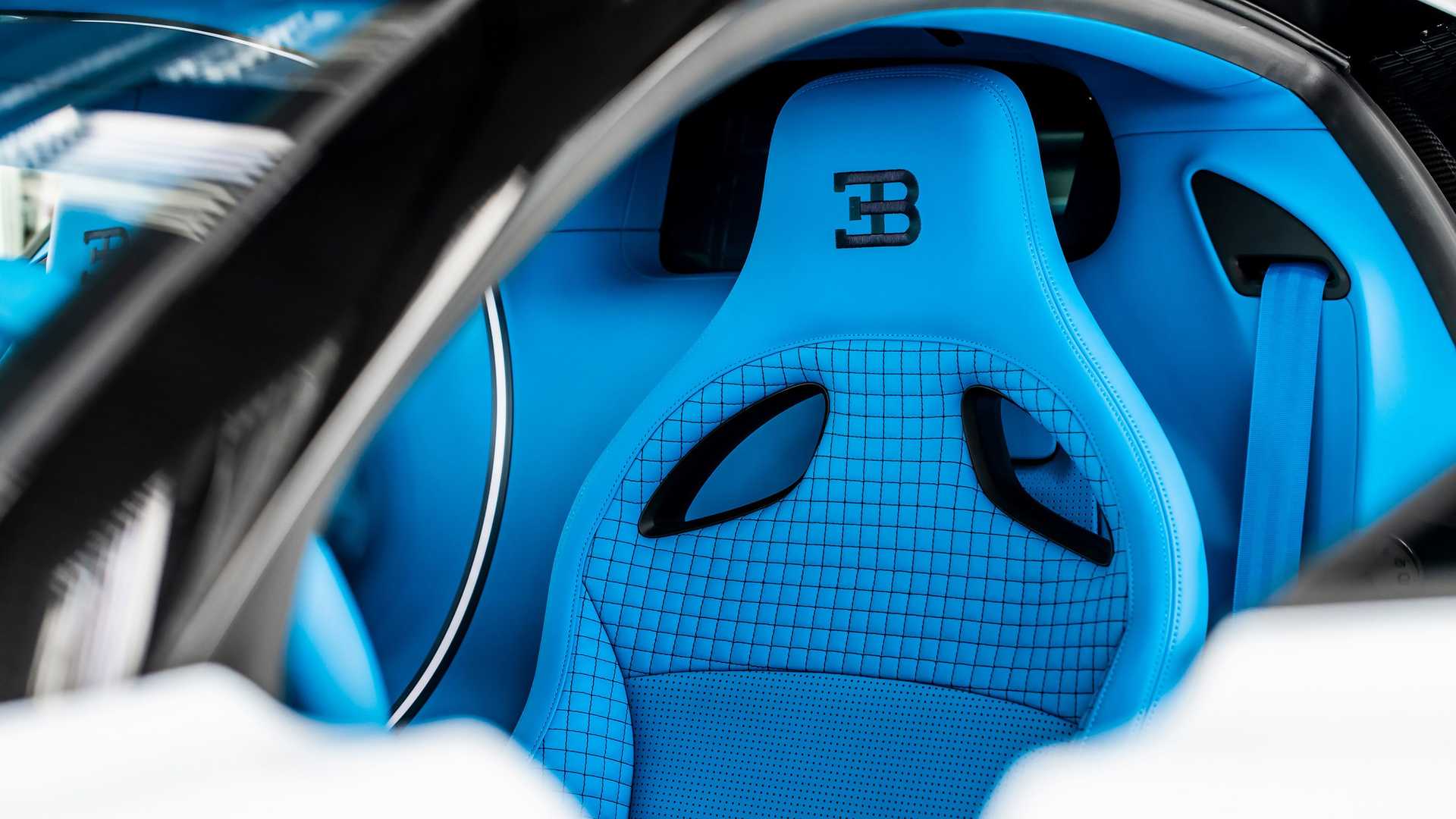 Bugatti Centodieci (5).jpg