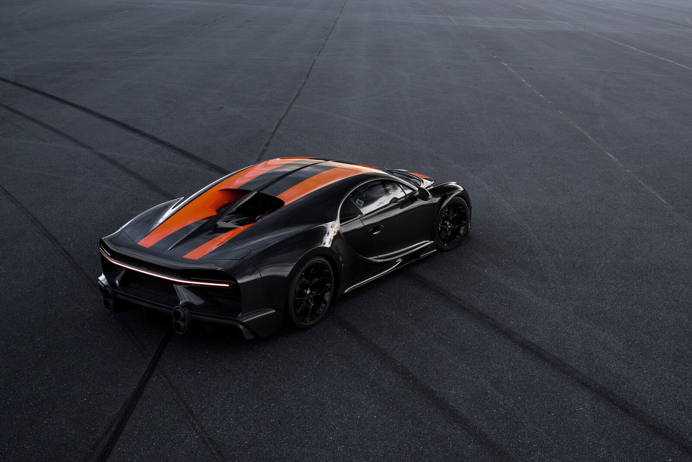 Bugatti Chiron (4).JPG