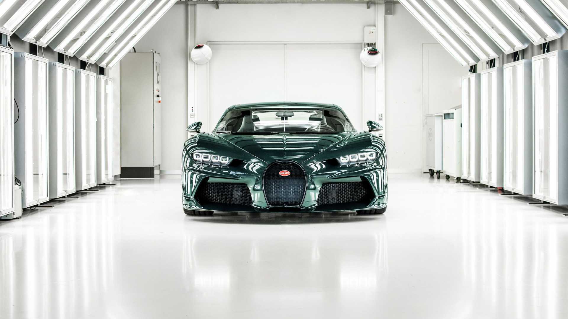 Bugatti Chiron 400th (4).jpg