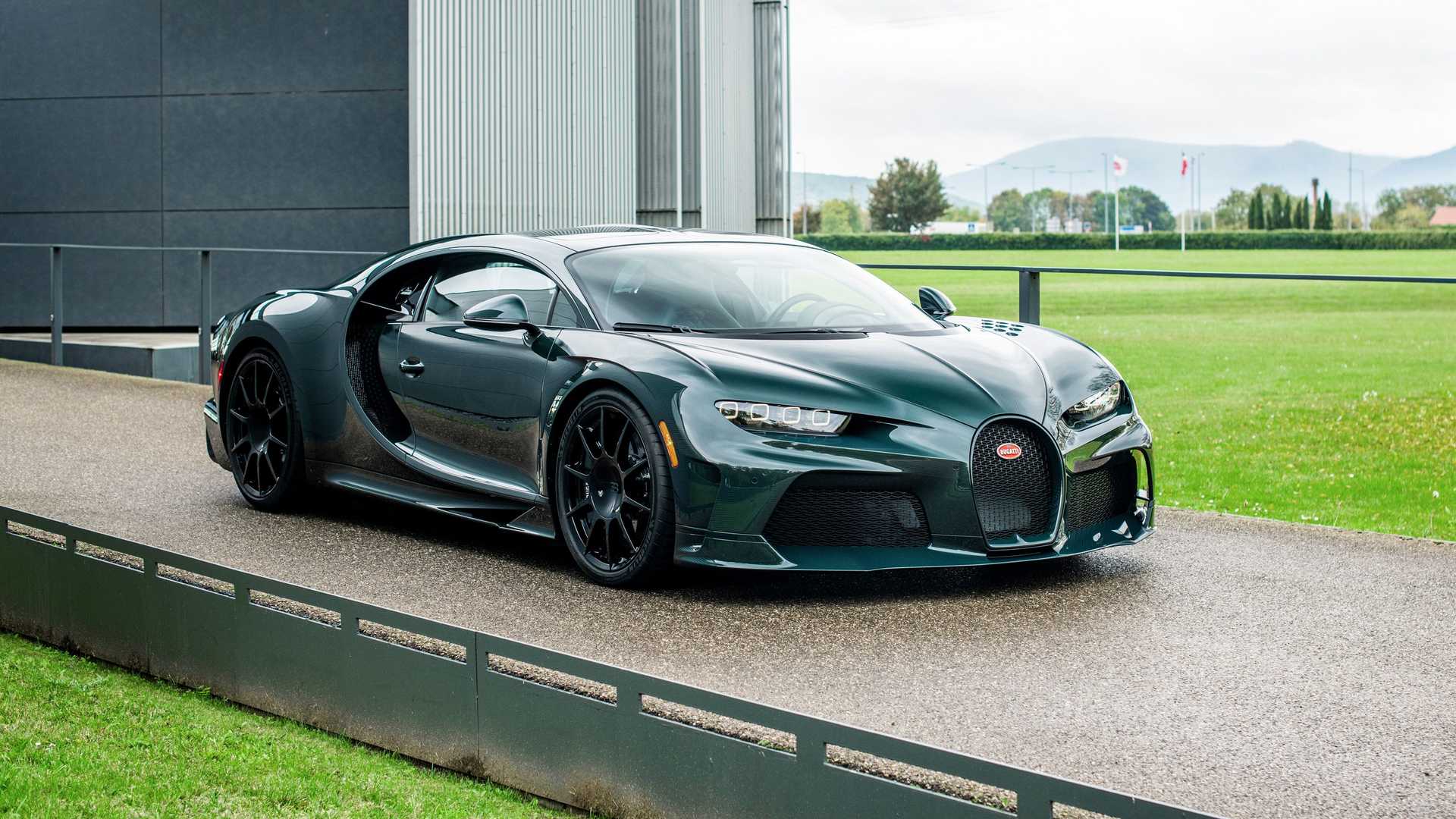Bugatti Chiron 400th (7).jpg