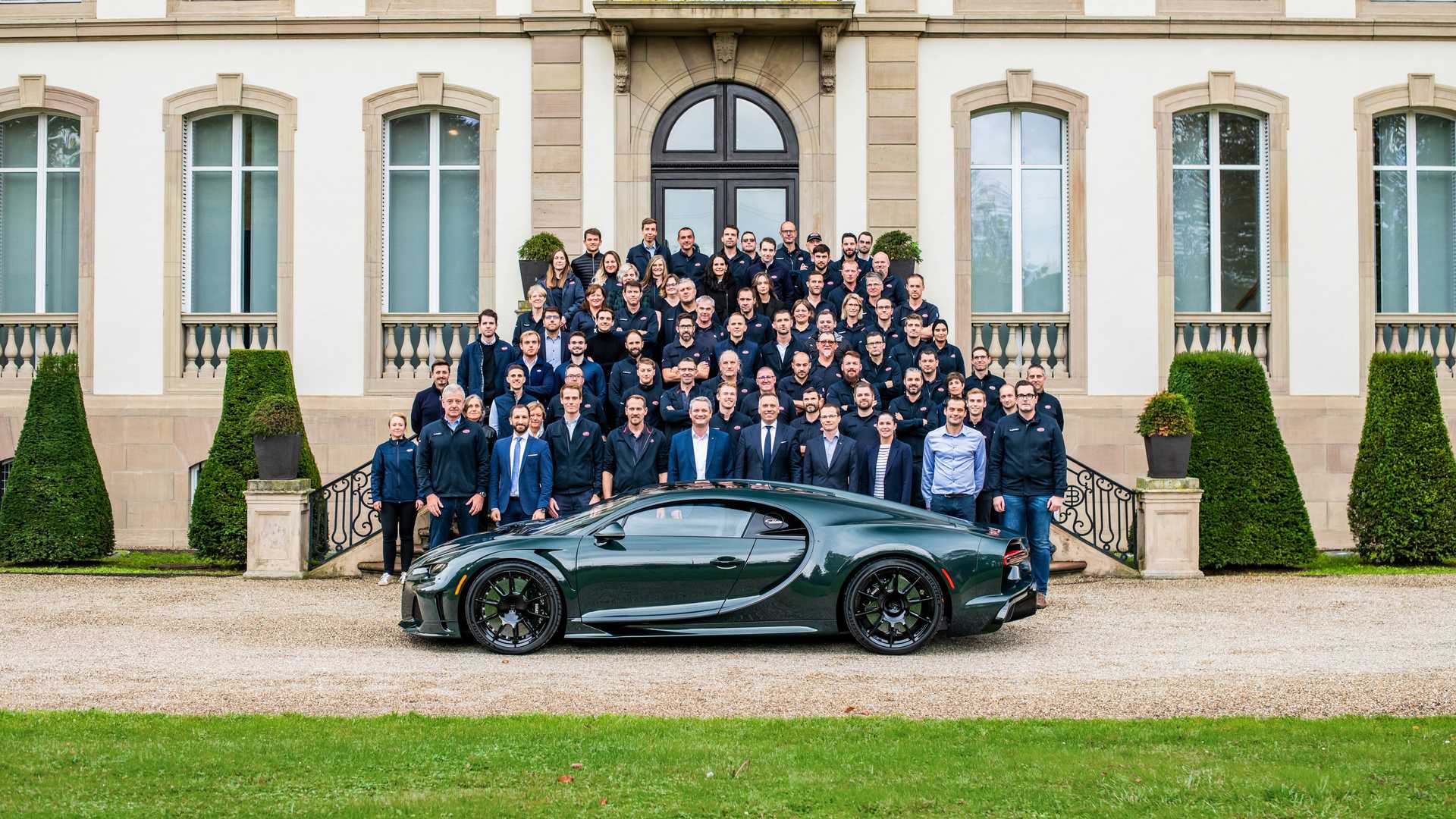 Bugatti Chiron 400th (9).jpg