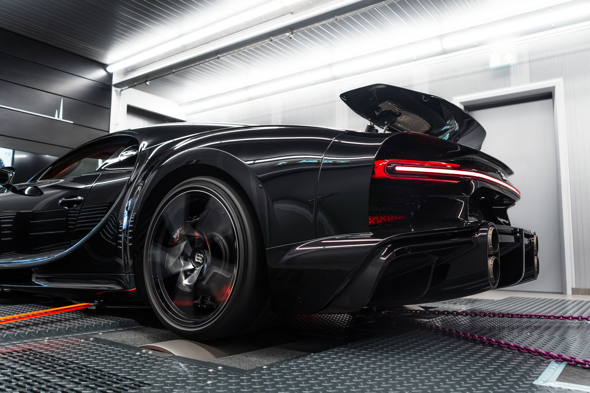 Bugatti Chiron Dyno (7).JPG