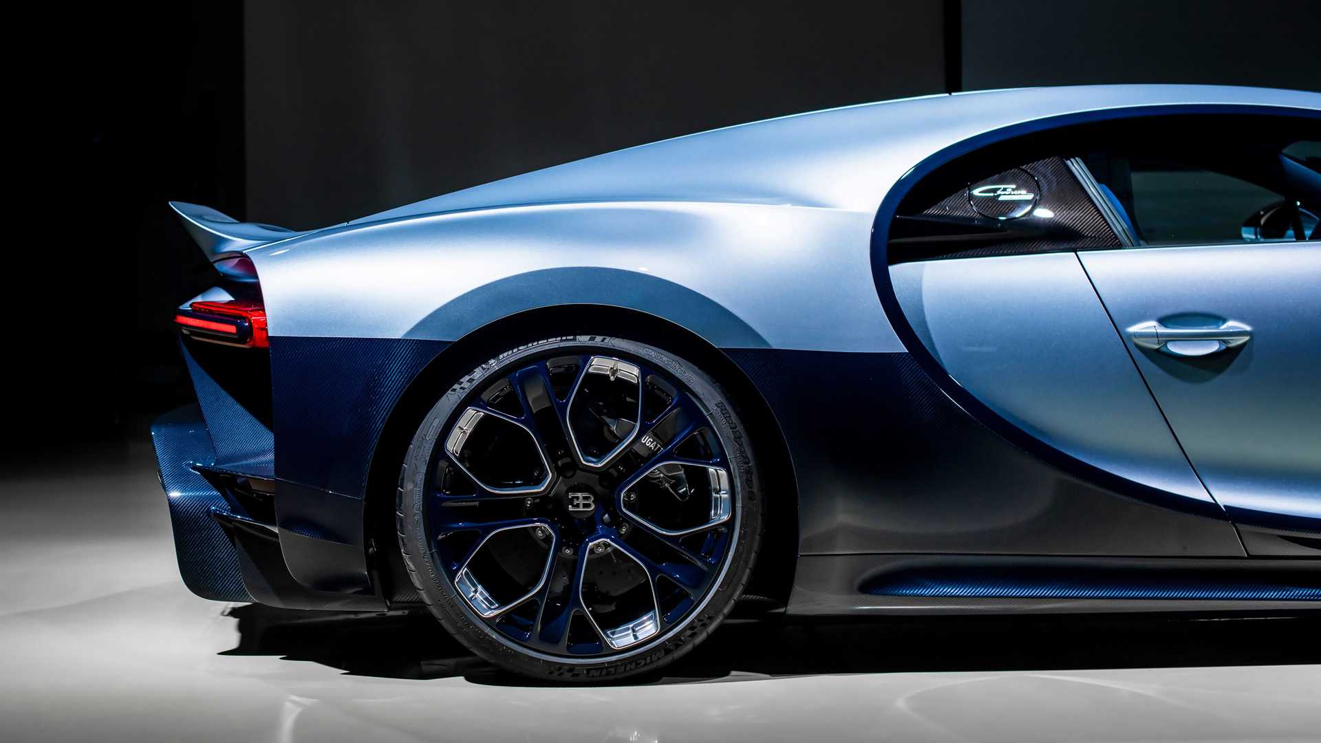 Bugatti Chiron Profilee (9).jpg