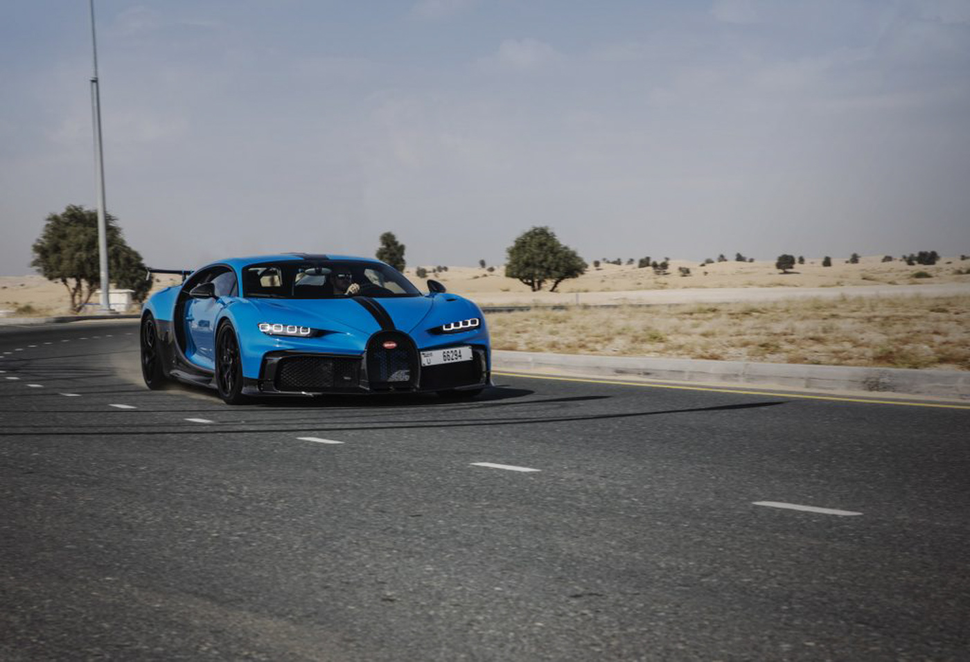 Bugatti Chiron Pur Sport (1).JPG