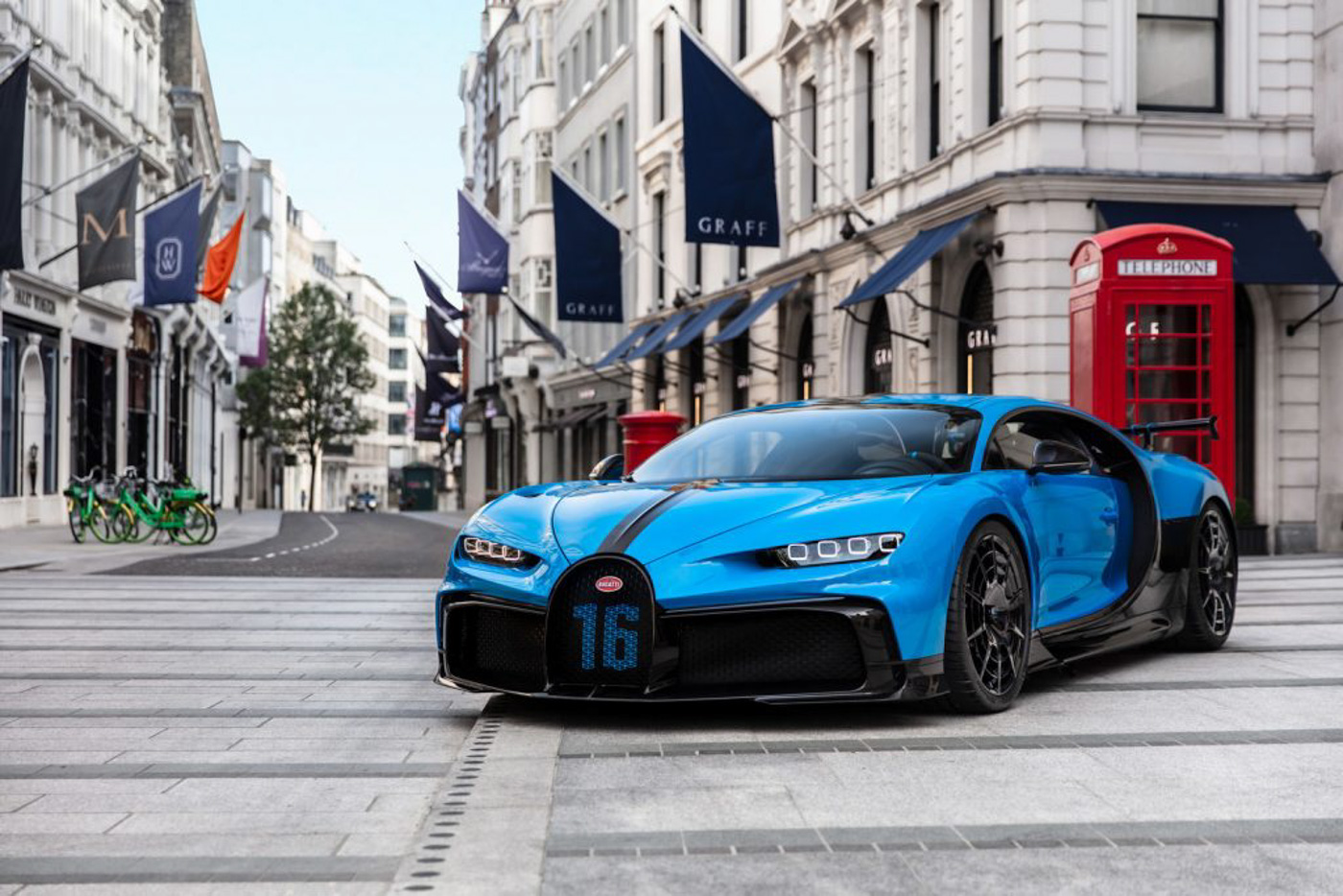 Bugatti Chiron Pur Sport (4).JPG