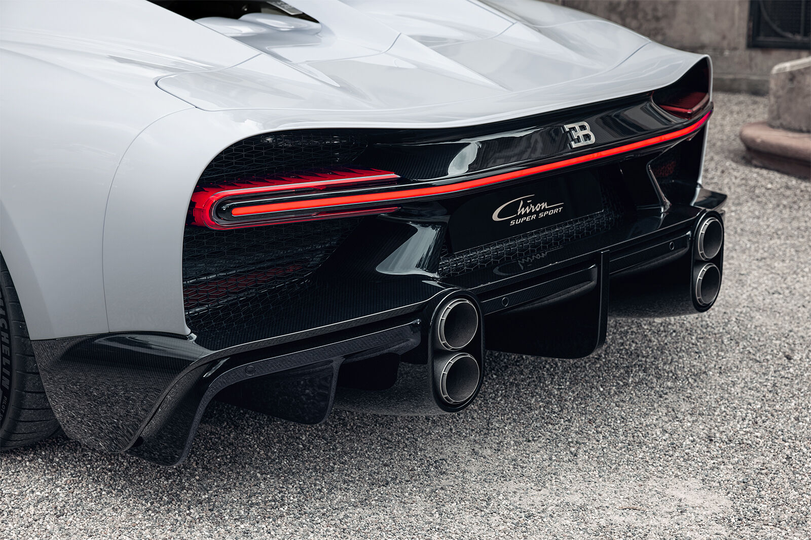 Bugatti Chiron Super Sport (13).jpg