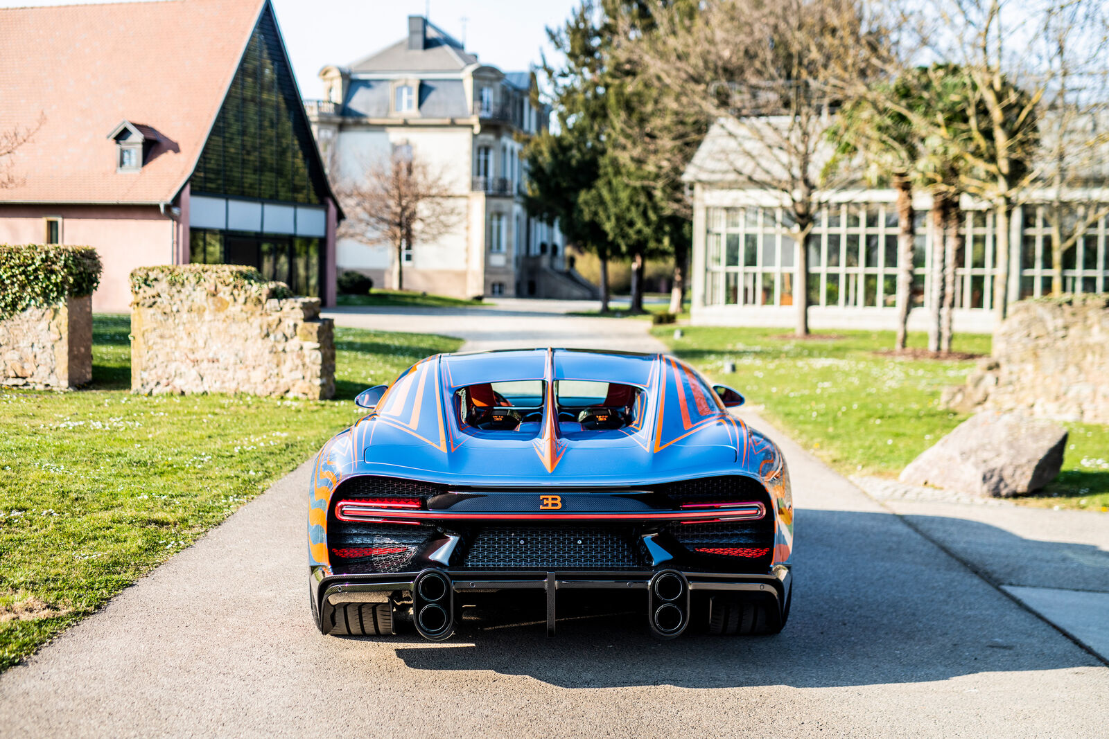 Bugatti Chiron Super Sport (8).jpg