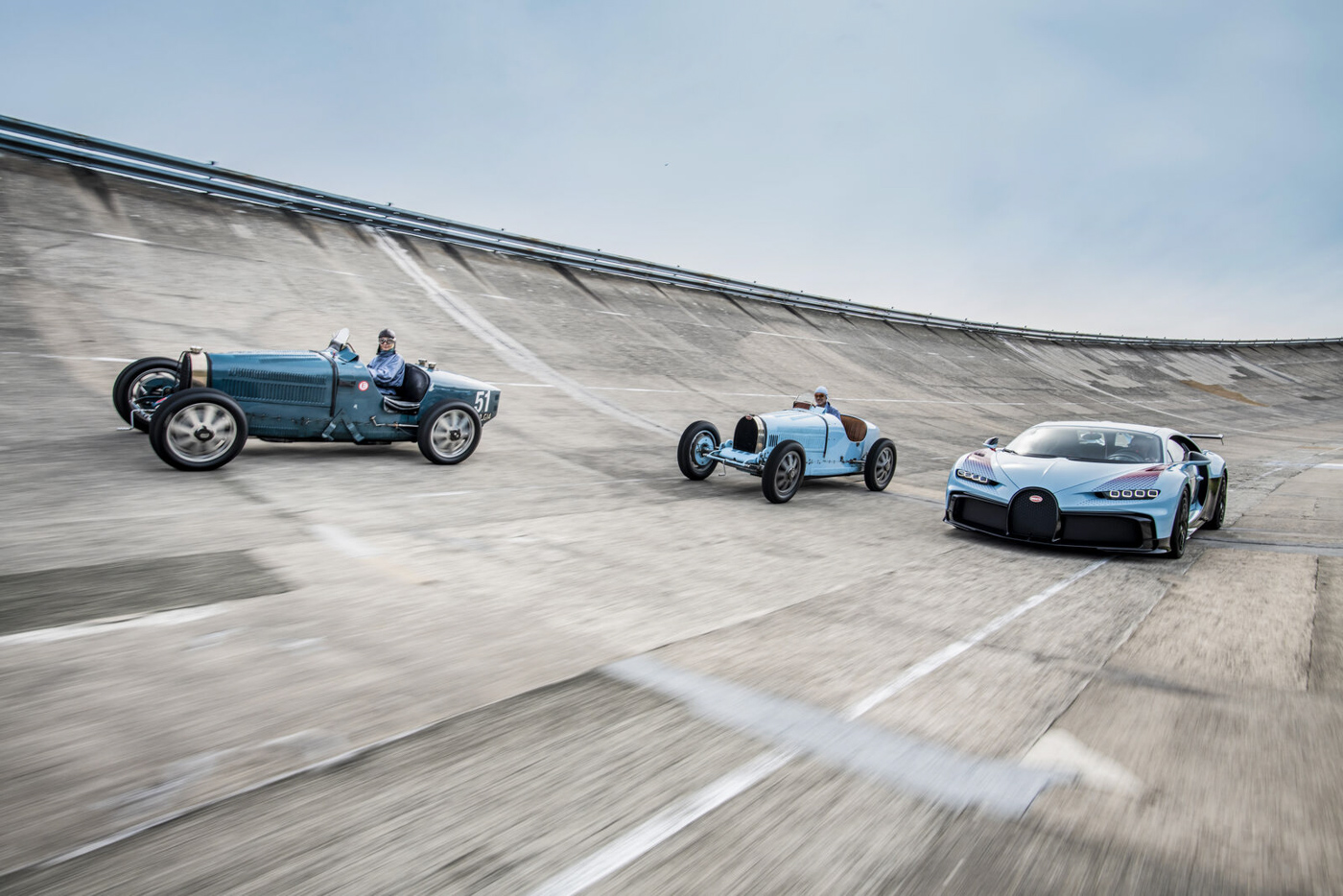 Bugatti Chiron Sur Mesure (9).JPG