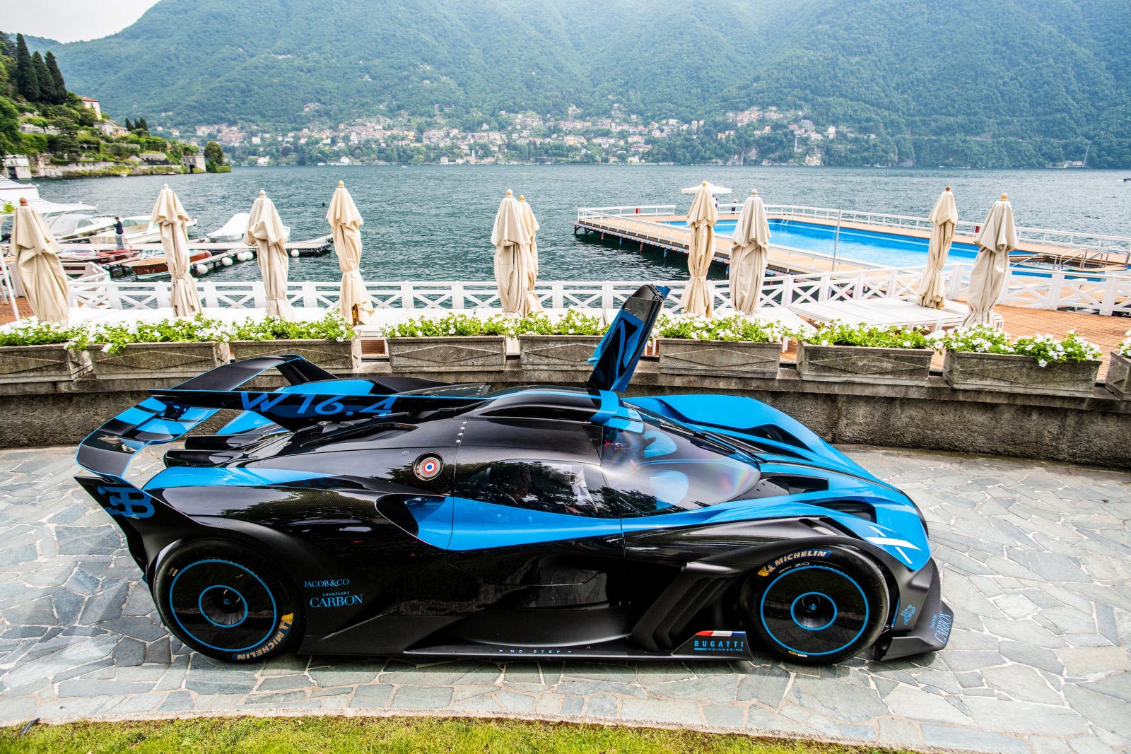Bugatti  concorso (1).JPG
