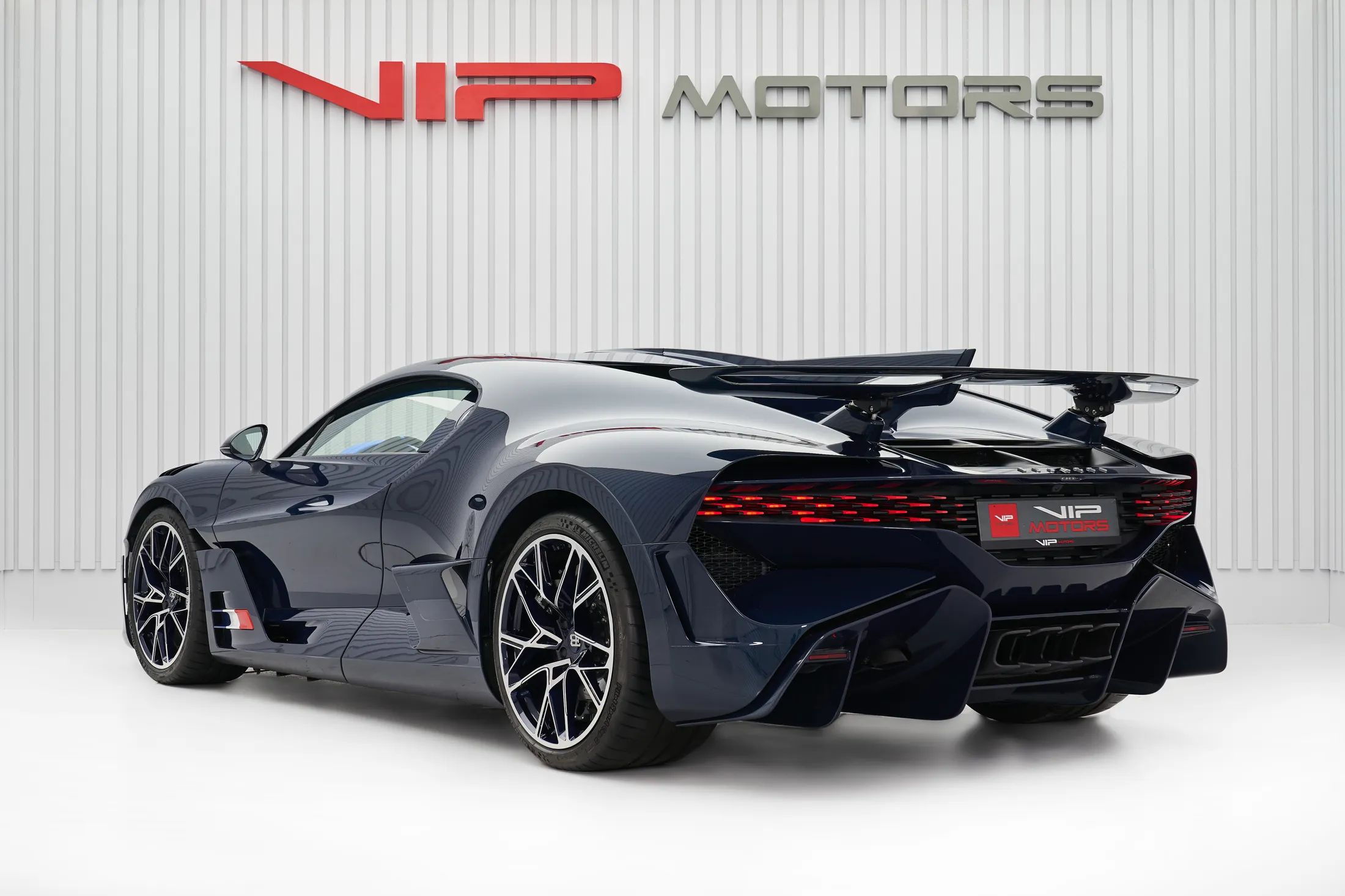 Bugatti Divo (3).jpg