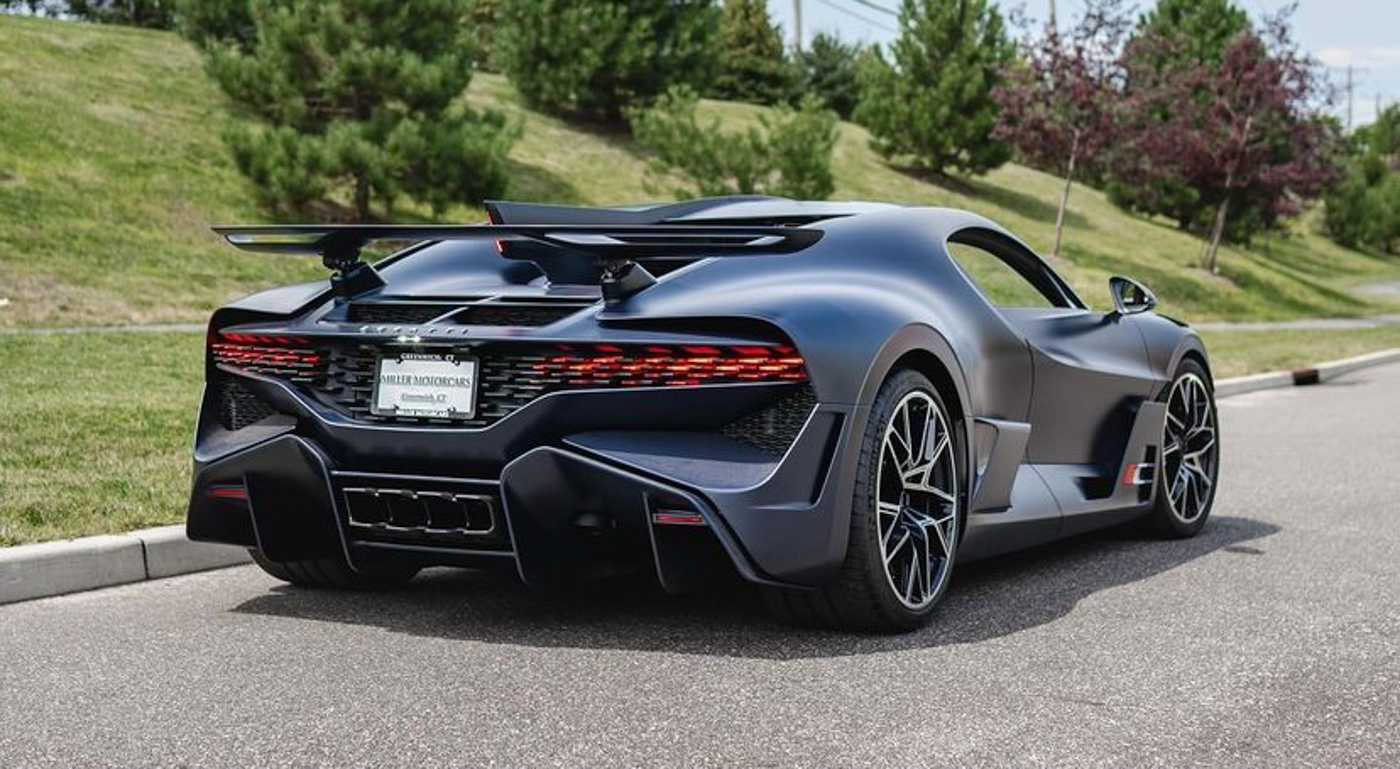Bugatti Divo (4)-2.JPG