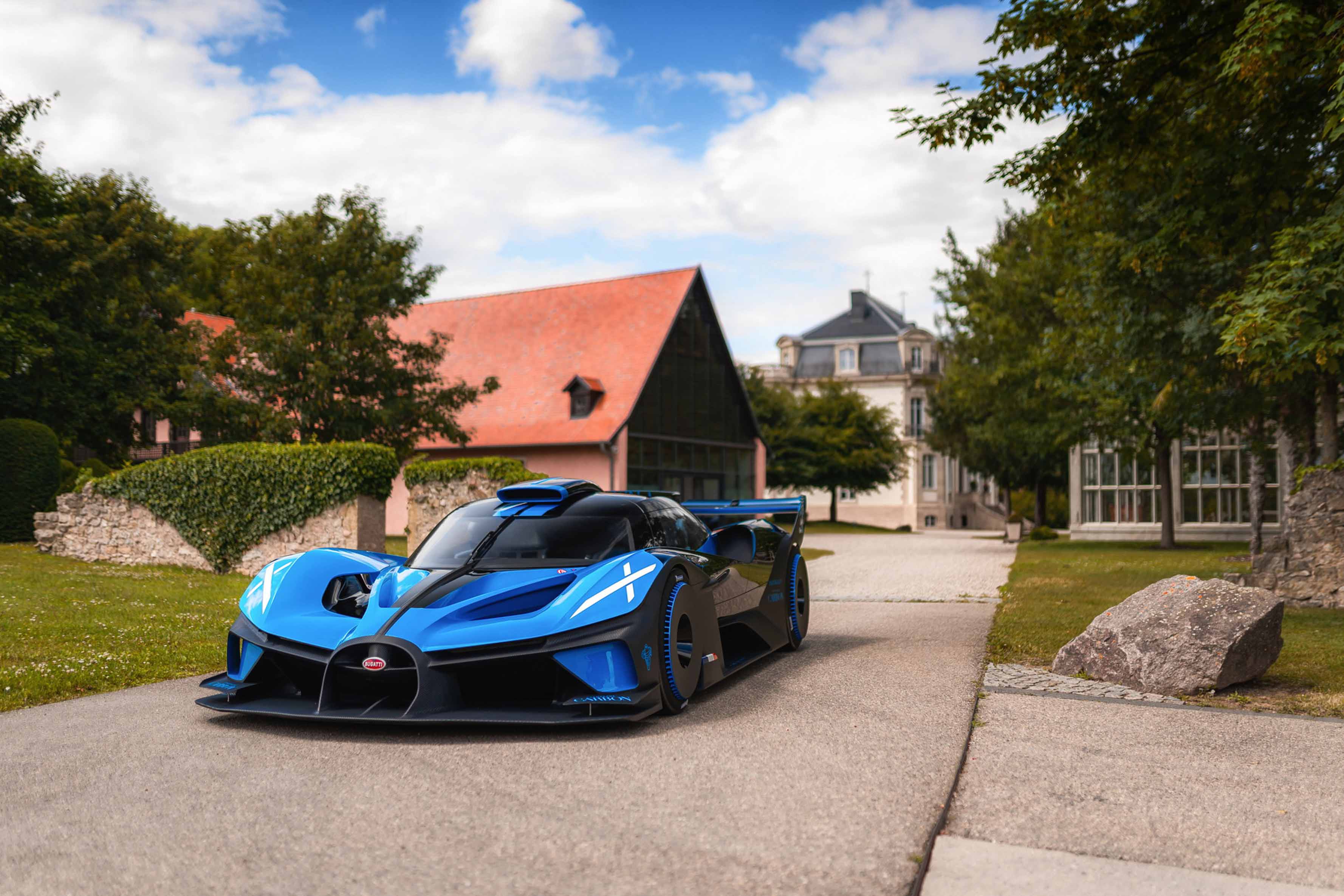 Bugatti French Racing Blue (7).JPG