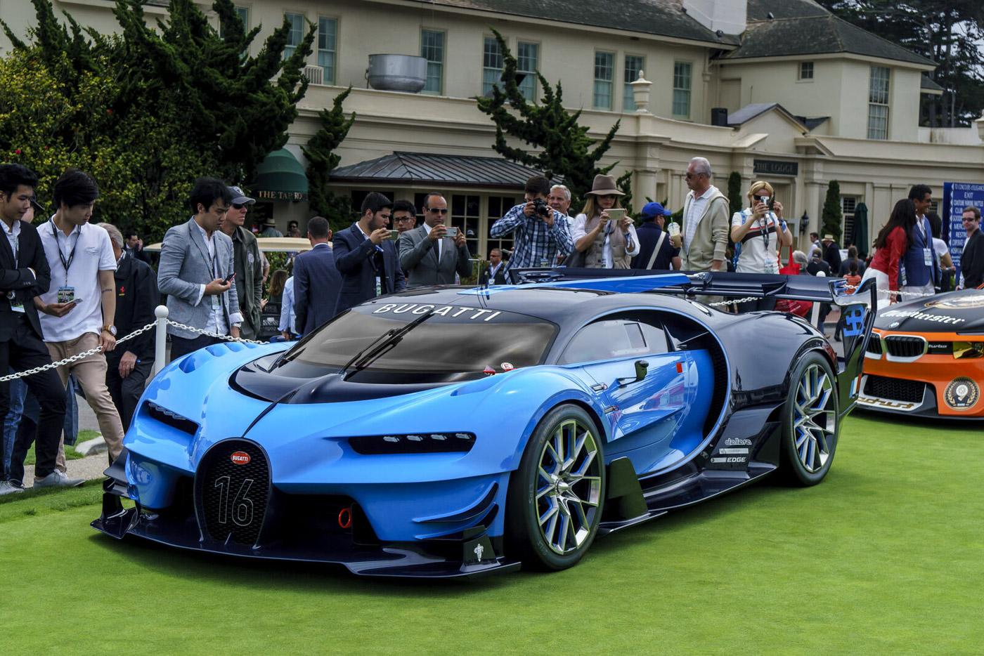 Bugatti Pebble Beach Concours d'Elegance (3).JPG