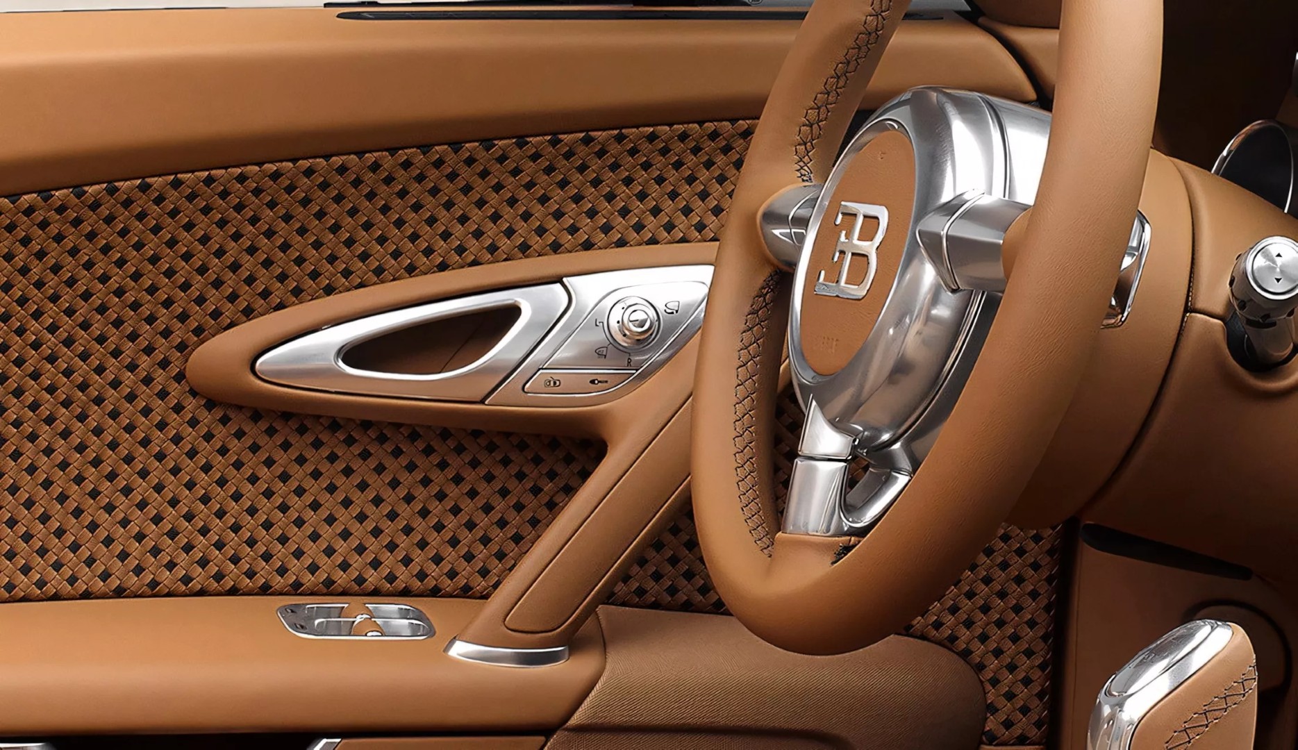 Bugatti-Veyron-000002 (Large).jpeg