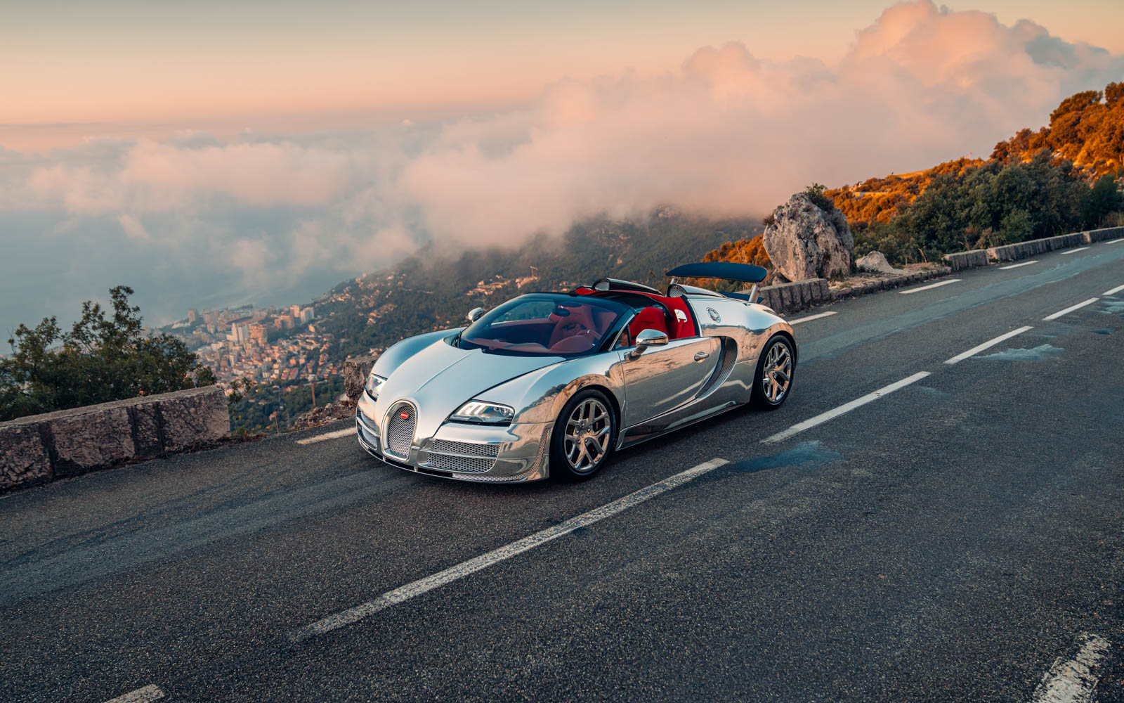 Bugatti Veyron Grand Sport Vitesse-anh-_2.jpg