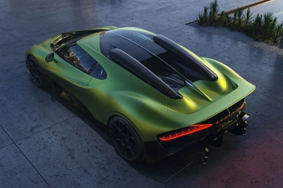 Bugatti_Brouillard_11.jpg