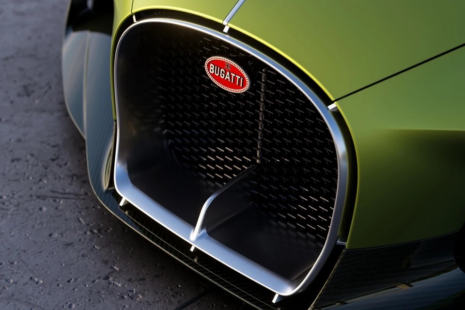 Bugatti_Brouillard_17.jpg