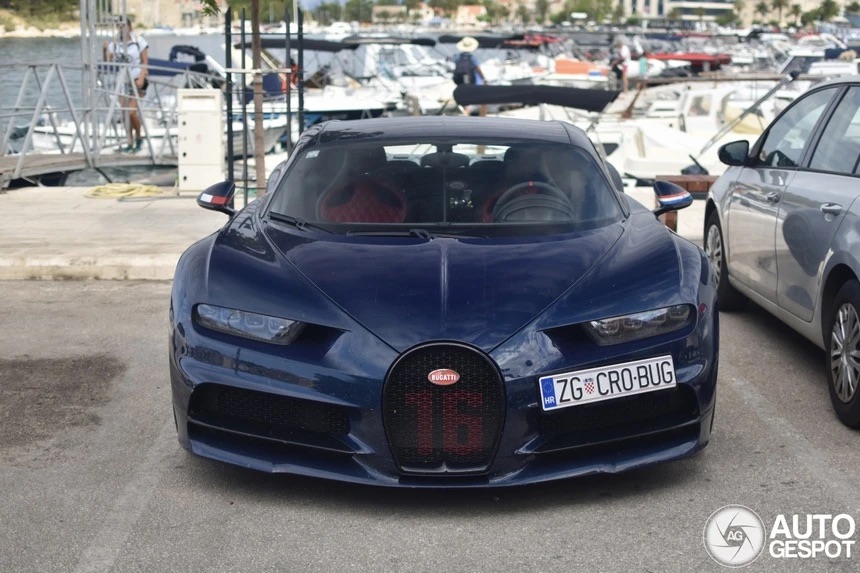 Bugatti_Chiron_Sport_1.jpeg