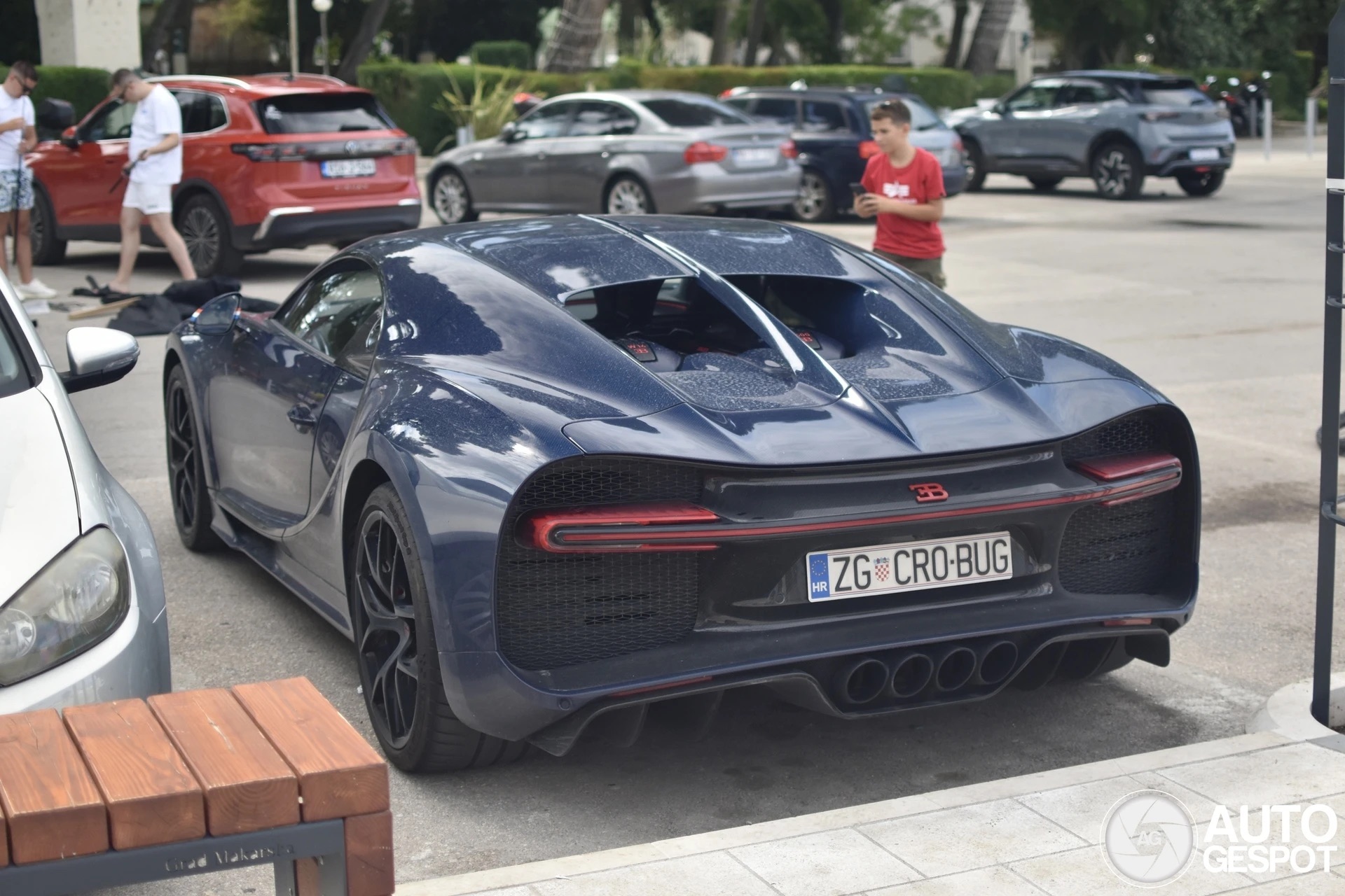 Bugatti_Chiron_Sport_11.jpg